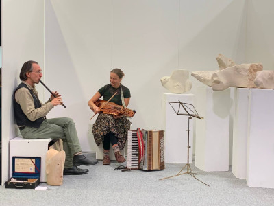 ArtThuer 24 - Kunstmesse Erfurt anschauen